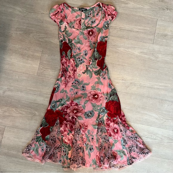 Betsey Johnson Dresses & Skirts - Absolutely Gorgeous Betsey Johnson Dress sz 8